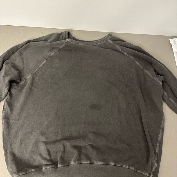 The great college sweatshirt - Picture 3 of 4